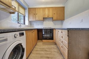 Photo 8- click for photo gallery